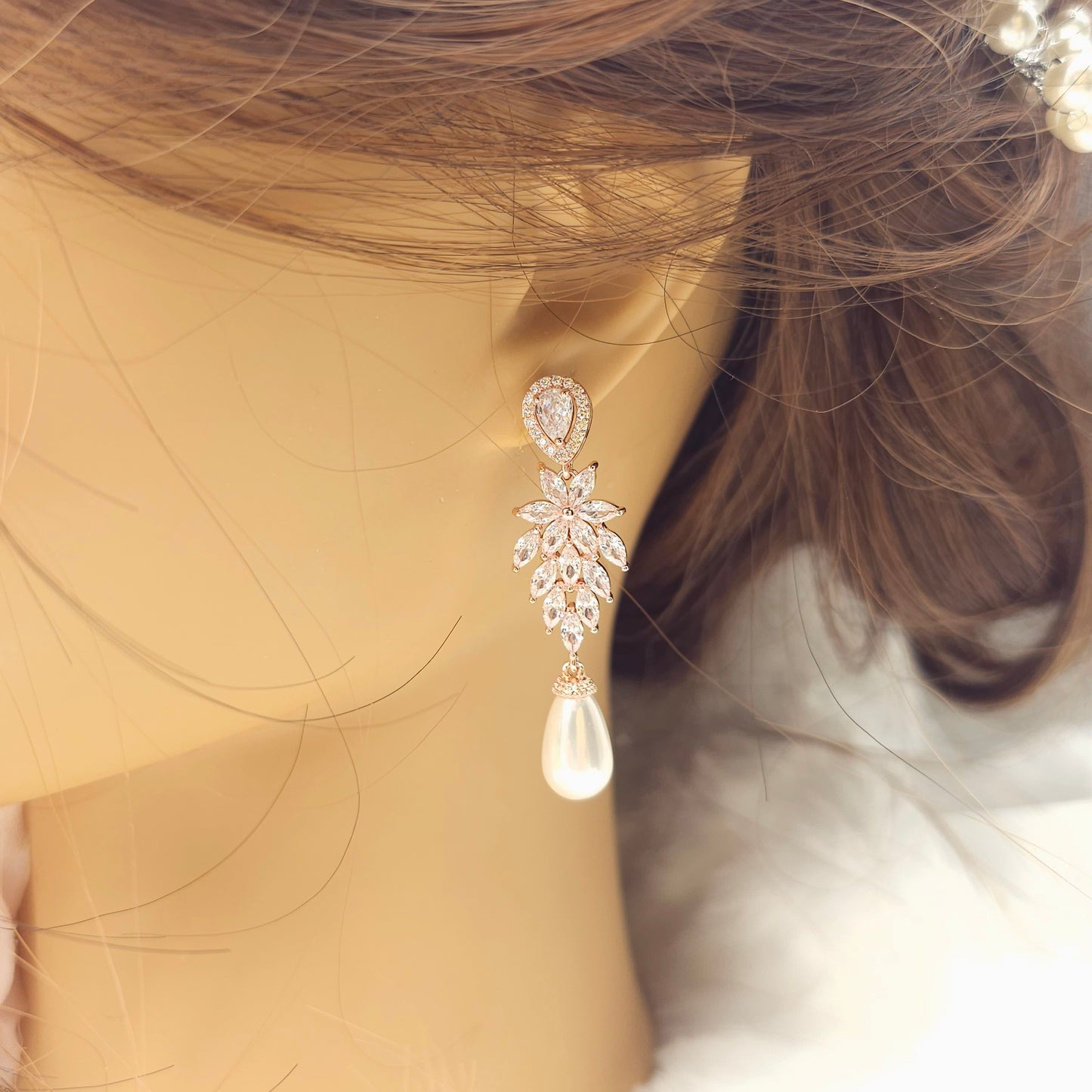 ROSE GOLD Cubic Zirconia with Pearl Necklace, Earring Set. SILVER Bridesmaid Jewelry Set. Bridal Jewelry Set. Wedding Jewelry Set.